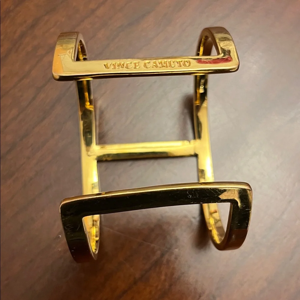 Vince Camuto Gold-tone Cuff Bracelet 🌺Final Price🌺 - Picture 2 of 6